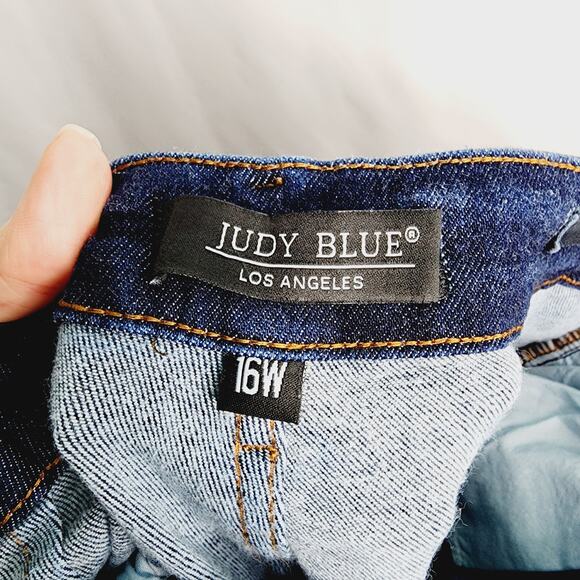 Judy Blue Dark Blue Curvy Darling High Rise Front Seam & Dart Wide Leg Jeans 16W - Picture 2 of 13